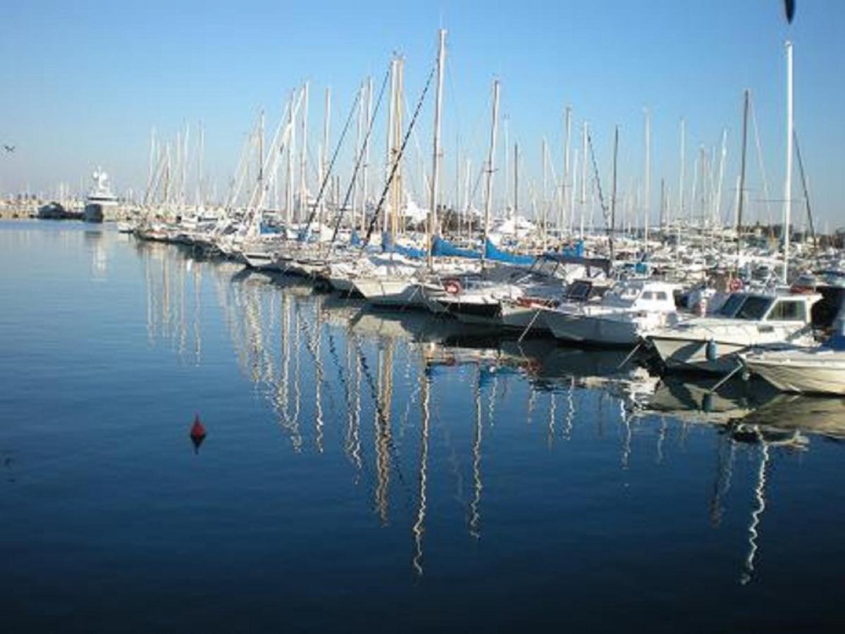 Casa Gialla Imperia Luaran gambar