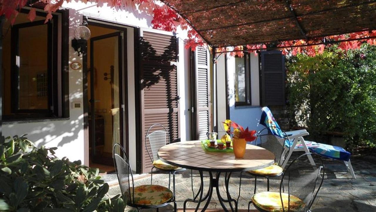 Casa Gialla Imperia Luaran gambar